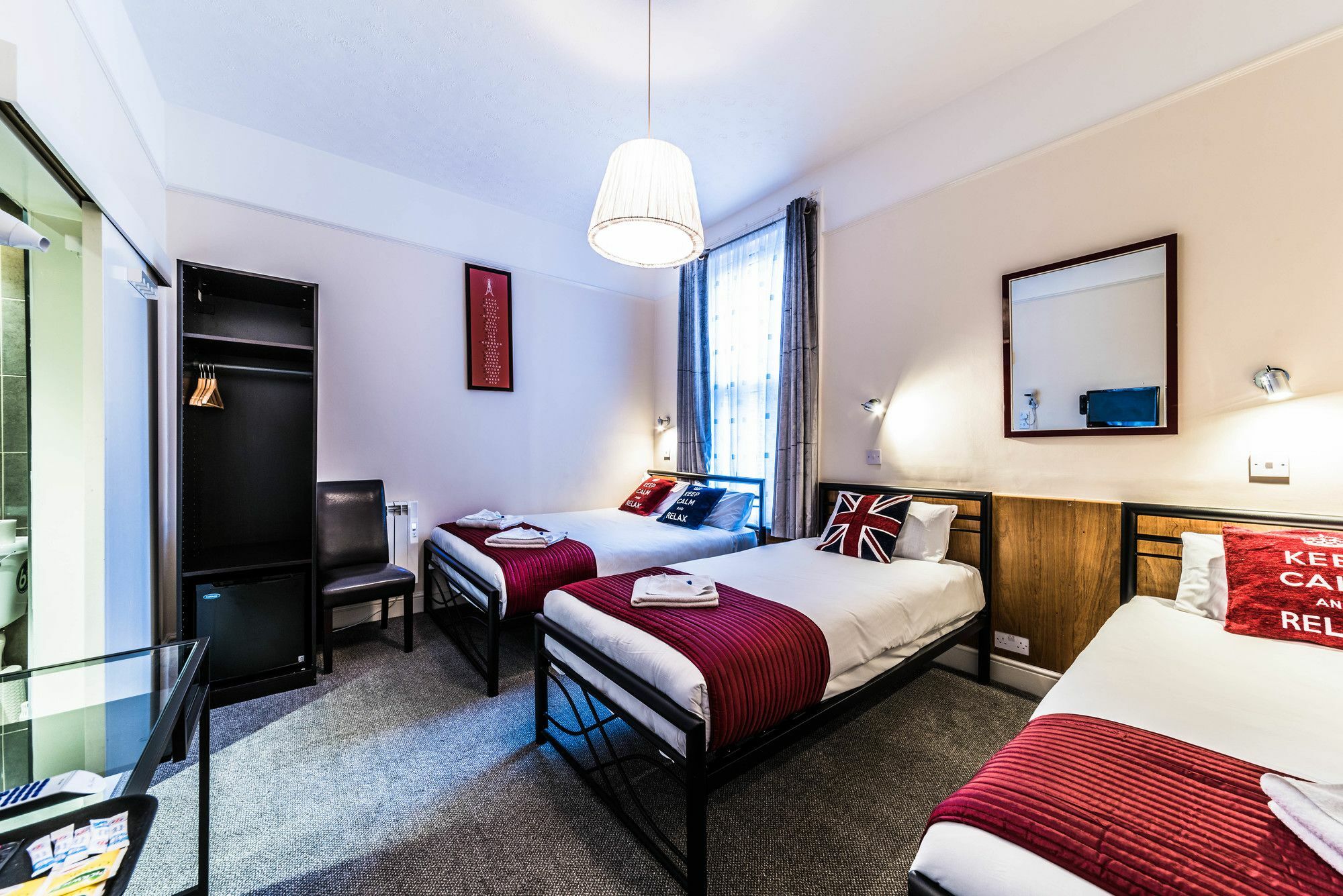 Hellenic Hotel By Saba Лондон Екстер'єр фото